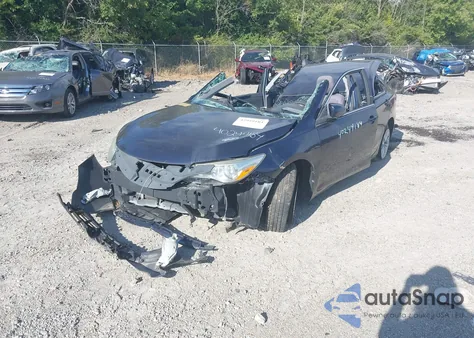 2015 Toyota Camry Le z USA, uszkodzony, nr VIN 4T4BF1FK2FR493673